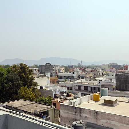 Collection O Hotel Divine Ganges Haridwār Eksteriør bilde